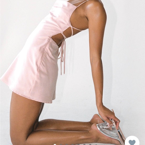 NWT Light Pink Mini Dress - Princess Polly Size 2 - Picture 5 of 5